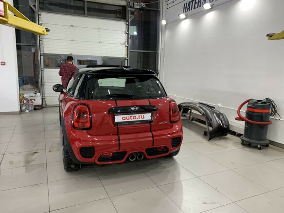 2015 Mini Hatch JCW III (F55/F56), красный - вид 5