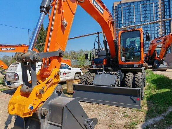 2024 Develon DX150W, оранжевый, 12600000 рублей - вид 1
