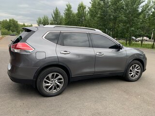 2017 Nissan X-Trail III, серый, 1990000 рублей, вид 3