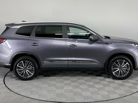 2024 Chery Tiggo 8 Pro Max I Рестайлинг, серый, 2580000 рублей, вид 4