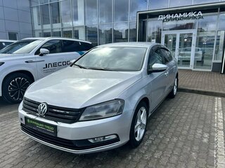 Volkswagen Passat B7