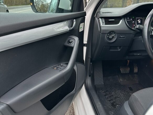 2013 Skoda Octavia III (A7), белый - вид 20