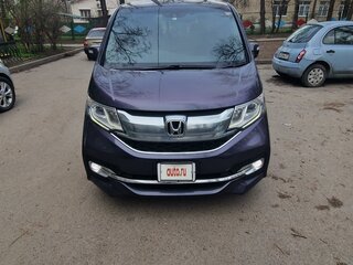 2016 Honda Stepwgn Spada V, фиолетовый, 2400000 рублей, вид 1