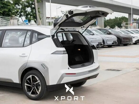 2026 Aion Y Plus 51.9 kWh, белый, 2090000 рублей - вид 20