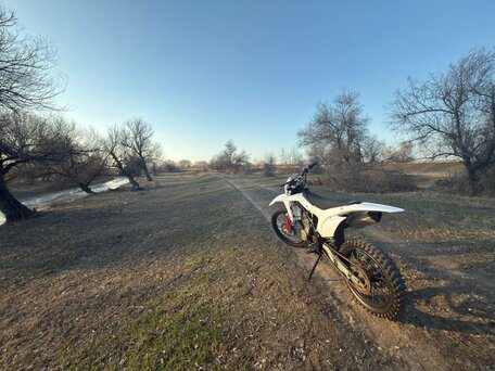 2021 BSE Z5, белый, 160000 рублей, вид 2