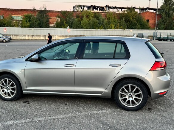 2014 Volkswagen Golf VII, серый, 1250000 рублей - вид 5