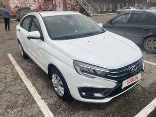 2023 Lada (ВАЗ) Vesta I Рестайлинг (NG), белый, 1800000 рублей, вид 2