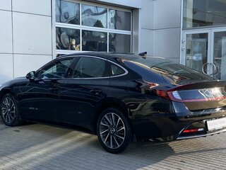 2021 Hyundai Sonata VIII (DN8), чёрный, 2330000 рублей, вид 5