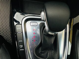 2018 Kia Ceed III, серебристый, 1500000 рублей, вид 5