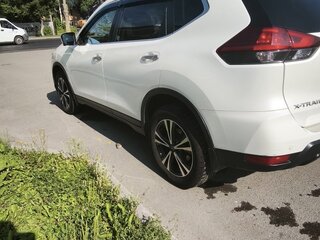 2021 Nissan X-Trail III Рестайлинг, белый, 2200000 рублей, вид 3