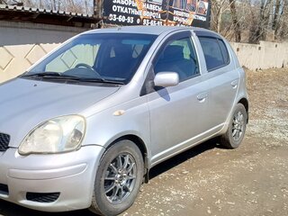 2002 Toyota Vitz I (P10), серый, 360000 рублей, вид 1