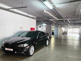 2013 BMW 5 серии 520d VI (F10/F11/F07) Рестайлинг, чёрный, 2100000 рублей, вид 1