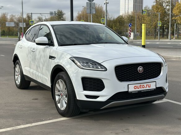 2020 Jaguar E-Pace I, белый, 3150000 рублей - вид 2