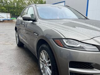 2017 Jaguar F-Pace I, серый, 2190000 рублей, вид 1