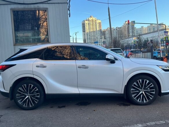 2025 Lexus RX 350 V, белый, 9200000 рублей - вид 5