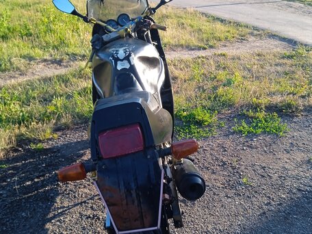 1989 Yamaha FZR1000, чёрный, 300000 рублей, вид 4