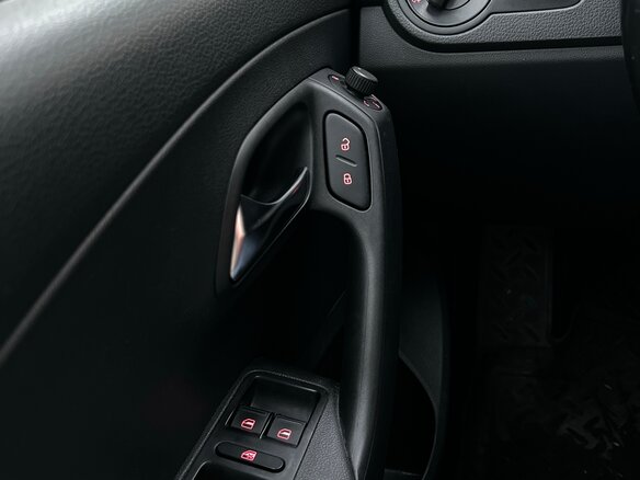 2017 Volkswagen Polo V Рестайлинг, белый, 1499000 рублей - вид 28