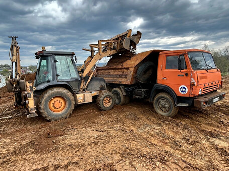 1998 Case CE 580, оранжевый, 2500000 рублей, вид 2