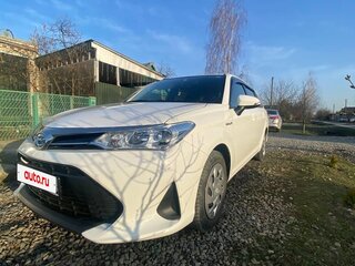 2019 Toyota Corolla Fielder XI (E160, E170) Рестайлинг 2, белый, 1700000 рублей, вид 1
