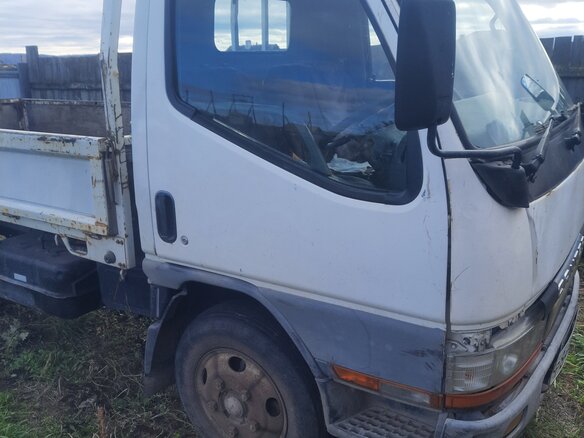 1995 Fuso (Mitsubishi) Canter, белый, 1650000 рублей - вид 1