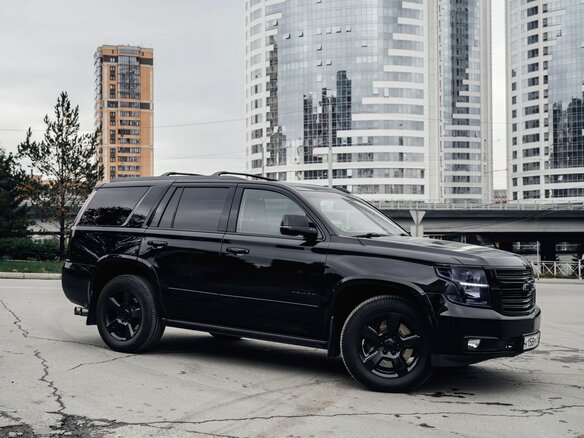 2018 Chevrolet Tahoe IV, чёрный, 4750000 рублей - вид 15