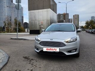 2019 Ford Focus III Рестайлинг, серебристый, 1990000 рублей, вид 2