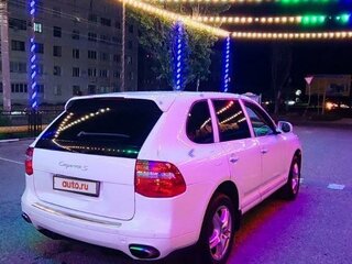 2009 Porsche Cayenne S I Рестайлинг (957), белый, 1350000 рублей, вид 4