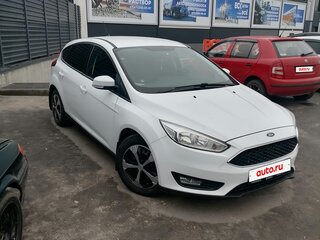 2017 Ford Focus III Рестайлинг, белый, 950000 рублей, вид 1