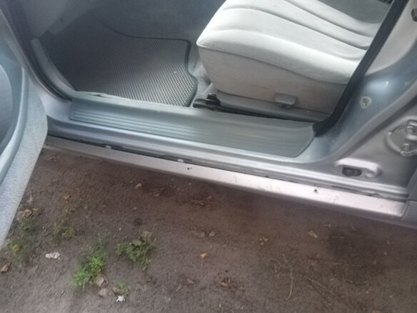 2004 Mitsubishi Diamante II, серый, 585000 рублей - вид 23