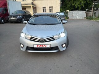 2013 Toyota Corolla XI (E160, E170, E180), серебристый, 1200000 рублей, вид 2