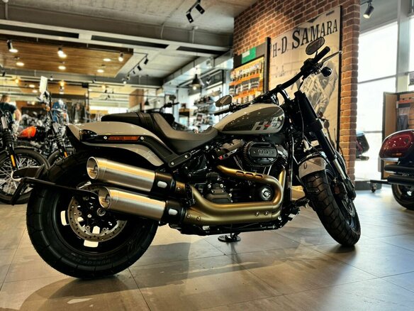 2024 Harley-Davidson Fat Bob, серый, 3250000 рублей - вид 5
