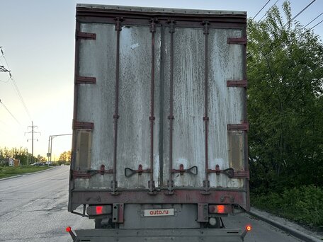 1996 DAF 95, красный, 2200000 рублей, вид 2