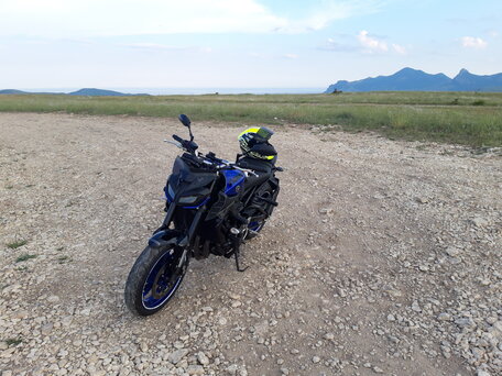 2019 Yamaha MT-09 (FZ-09), синий, 949999 рублей, вид 2
