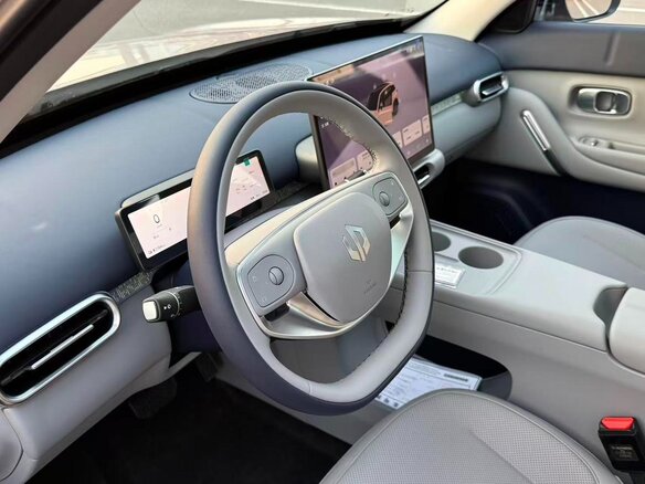 2026 Leapmotor A10 53 kWh, бежевый, 2050000 рублей - вид 8