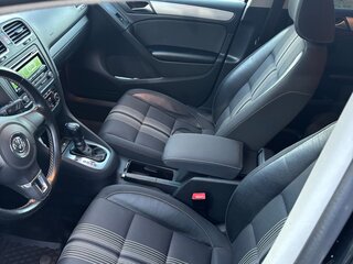 2012 Volkswagen Golf VI, чёрный, 980000 рублей, вид 5