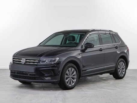 2018 Volkswagen Tiguan II, чёрный, 3100000 рублей, вид 1