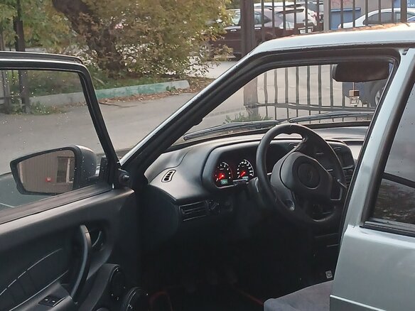 2010 Lada (ВАЗ) 2114, серый, 320000 рублей - вид 12