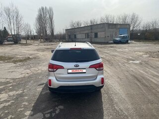 2013 Kia Sorento II Рестайлинг, серебристый, 1600000 рублей, вид 5