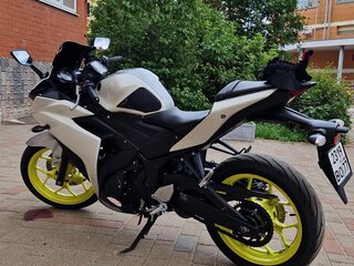 2018 Yamaha YZF-R3, белый, 510000 рублей, вид 4