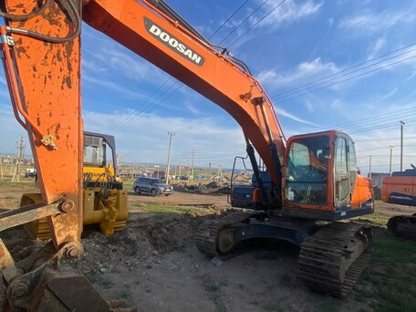 2021 Doosan DX, оранжевый, 9800000 рублей, вид 3