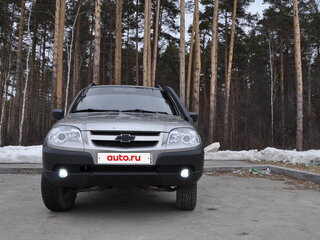 2014 Chevrolet Niva I Рестайлинг, серый, 470000 рублей, вид 2