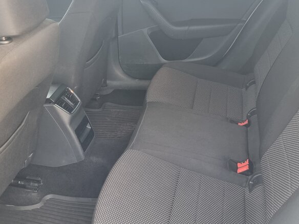 2014 Skoda Octavia III (A7), белый, 800000 рублей - вид 12