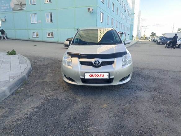 2008 Toyota Auris I, серебристый, 900000 рублей