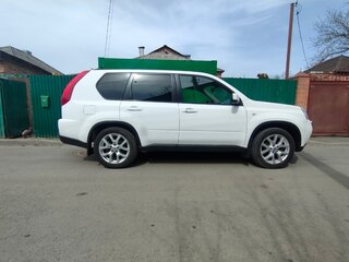 2012 Nissan X-Trail II Рестайлинг, белый, 1300000 рублей, вид 3
