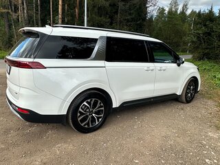 2021 Kia Carnival IV, белый, 4200000 рублей, вид 3