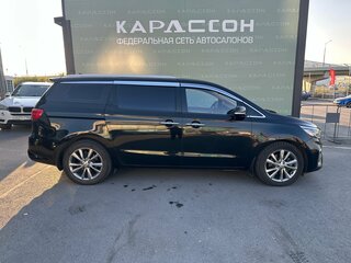 2019 Kia Carnival III, чёрный, 2630000 рублей, вид 4