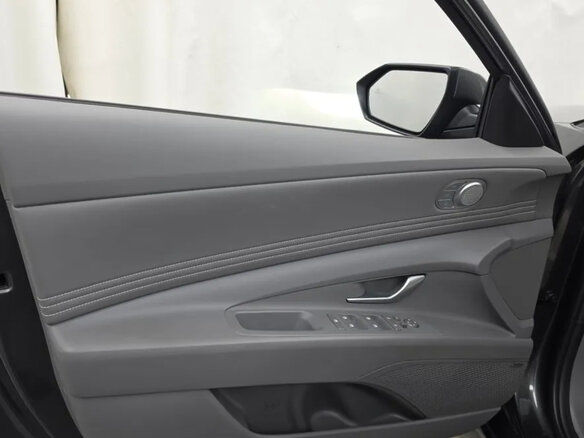 2023 Hyundai Avante VII Рестайлинг, серый, 2020007 рублей - вид 12