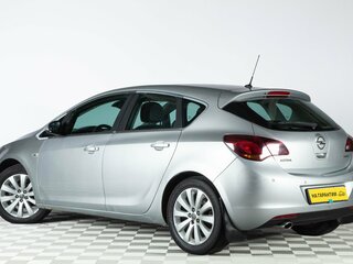 2012 Opel Astra J Рестайлинг, серебристый, 1029000 рублей, вид 4
