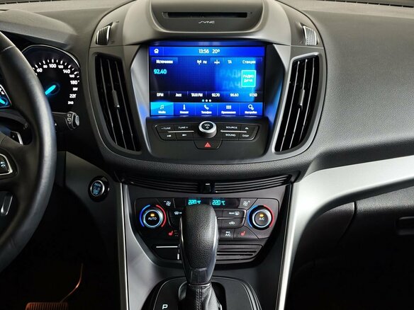 2017 Ford Kuga II Рестайлинг, белый, 1993000 рублей - вид 14