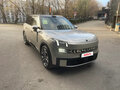 2026 Lynk & Co 900, бежевый - вид 3